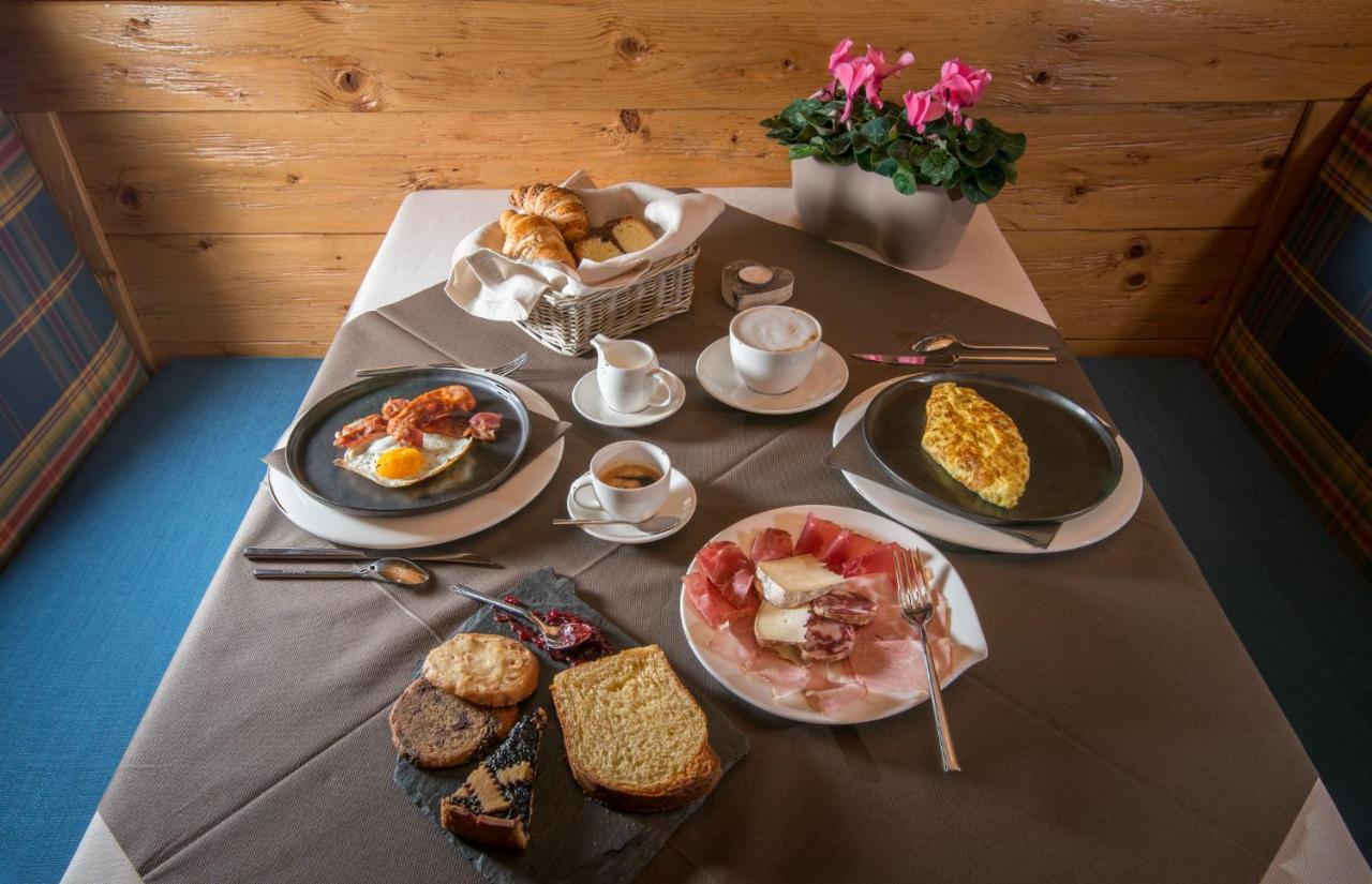 Sport Hotel Alpina Madesimo Bagian luar foto